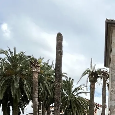 Fogar De Breogan Atico-duplex شقة كالداس دي ريس